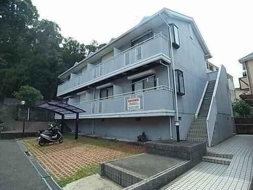 コートアゼリア 2階建
