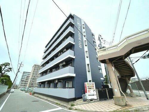 奈良県北葛城郡王寺町王寺２丁目 6階建