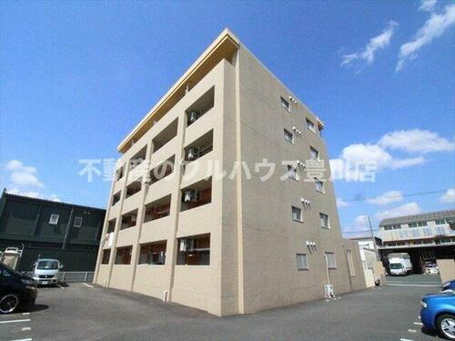 愛知県豊川市川花町２丁目 賃貸マンション