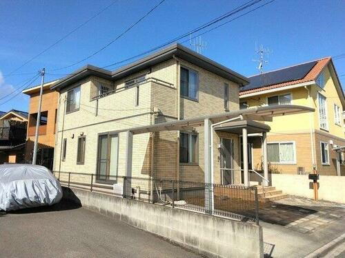 平田邸 2階建