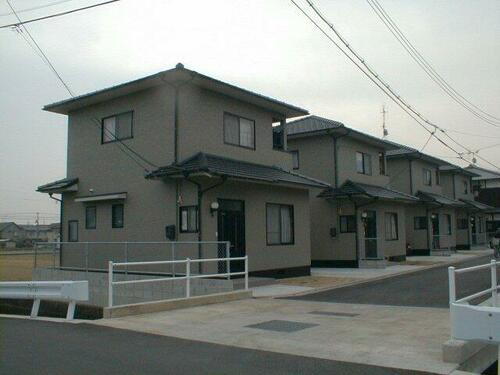 広島県福山市西新涯町１丁目 賃貸一戸建て