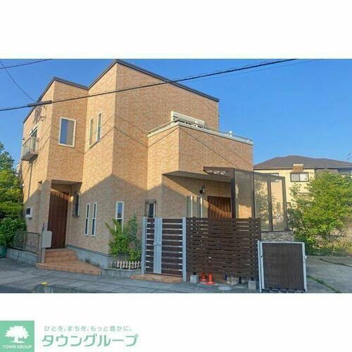 埼玉県越谷市大字南荻島 築13年8ヶ月 2階建