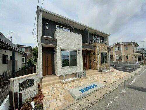 兵庫県たつの市揖西町土師１丁目 築2年7ヶ月 2階建