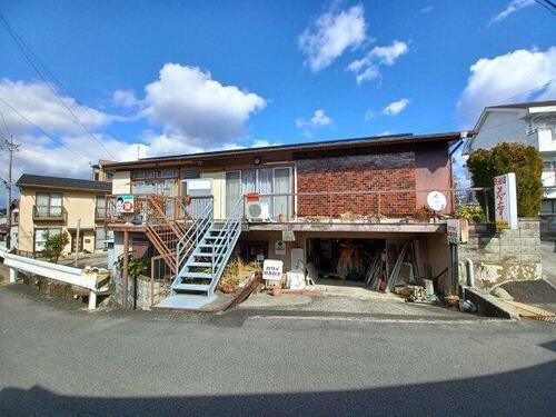 ハイツ川向井別棟 2階建