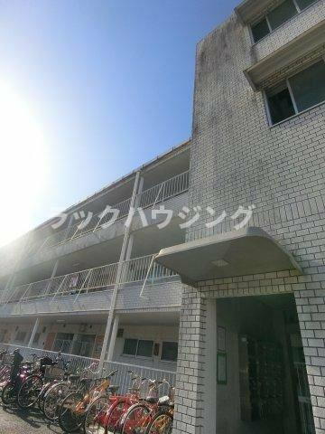 メゾン忍ケ丘