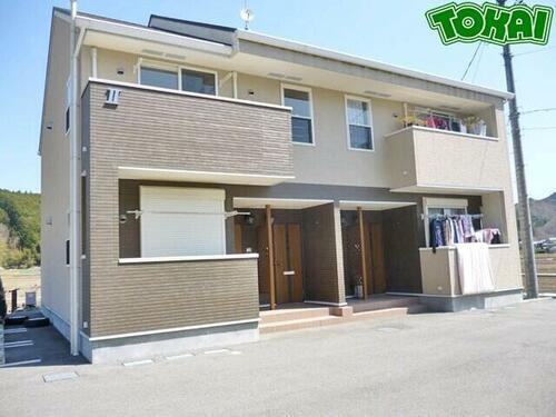 三重県松阪市小片野町 2階建 築17年11ヶ月