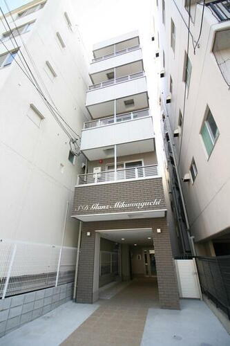 兵庫県神戸市兵庫区三川口町２丁目 5階建 築6年2ヶ月