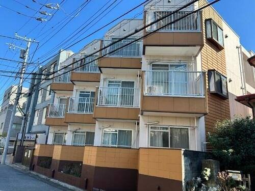 ウィン南行徳 3階建