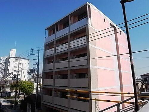 グランプラスシャトー 6階建