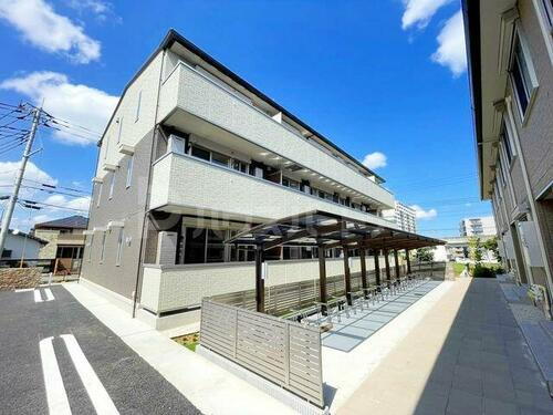 千葉県流山市後平井 3階建 築2年6ヶ月