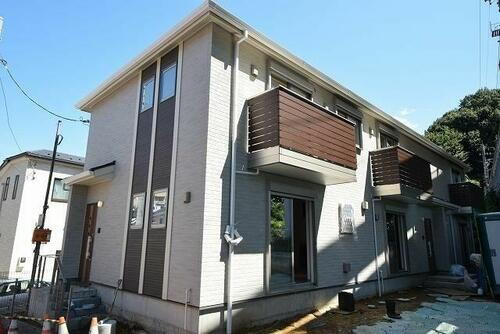 東京都稲城市百村 テラスハウス