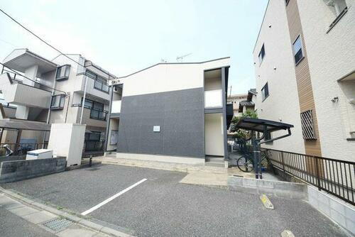 埼玉県坂戸市薬師町 築14年11ヶ月 2階建