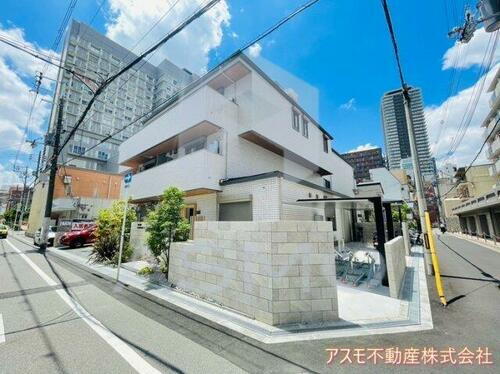 大阪府大阪市北区中崎１丁目 築1年8ヶ月 3階建