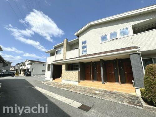 徳島県徳島市名東町３丁目 2階建 築11年10ヶ月