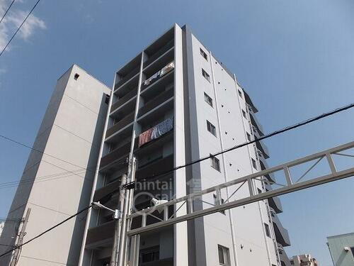 大阪府大阪市北区大淀中３丁目 8階建