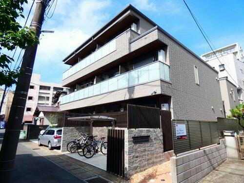 千葉県松戸市小根本 築5年12ヶ月 3階建