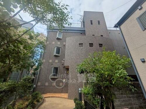 大阪府茨木市西中条町 3階建 築22年8ヶ月