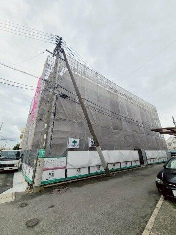 兵庫県西宮市青木町 3階建 