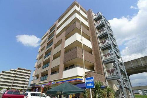 千葉県松戸市東松戸１丁目 賃貸マンション