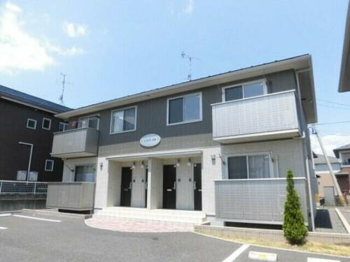 福島県郡山市喜久田町字寺久保 2階建