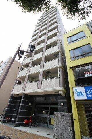 兵庫県神戸市中央区元町通７丁目 13階建