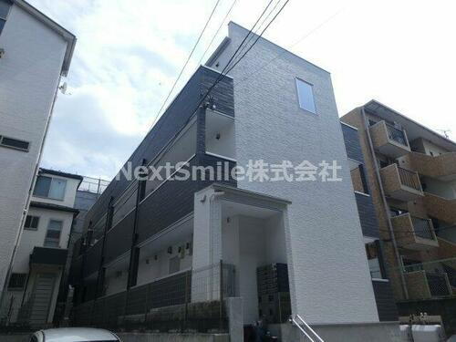 神奈川県横浜市緑区十日市場町 賃貸アパート