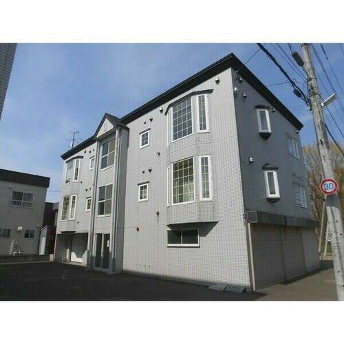 北海道札幌市白石区菊水元町二条４丁目 賃貸アパート