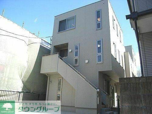 埼玉県川口市東川口４丁目 築18年10ヶ月 3階建