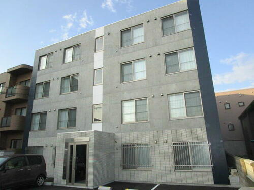 北海道札幌市東区北十二条東１３丁目 築9年12ヶ月 4階建