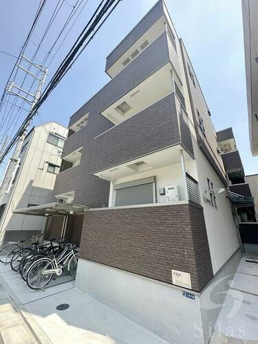 大阪府吹田市寿町２丁目 築4年4ヶ月 3階建