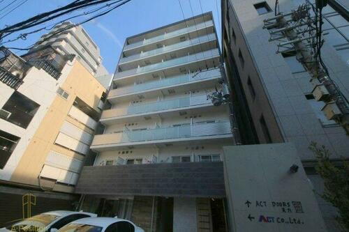 大阪府大阪市北区浪花町 8階建