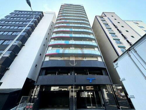 大阪府大阪市浪速区桜川１丁目 15階建