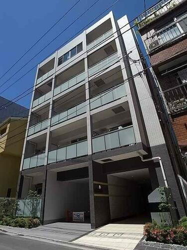 東京都台東区浅草７丁目 5階建