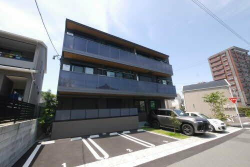 シャーメゾン優蒼 3階建