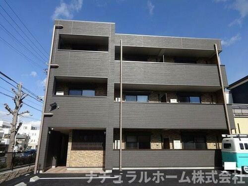 愛知県豊橋市前田町２丁目 3階建 築7年6ヶ月