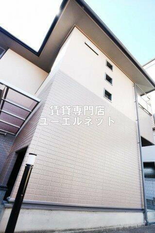 大阪府豊中市豊南町東２丁目 2階建