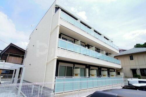 千葉県松戸市小金清志町３丁目 築9年6ヶ月 3階建