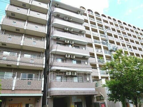 フォート・イン・９９ 6階建