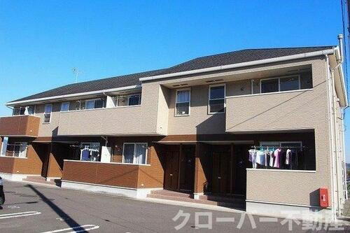 香川県三豊市豊中町本山乙 賃貸アパート