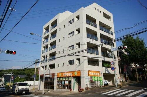 福岡県福岡市中央区平和３丁目 築18年11ヶ月 6階建