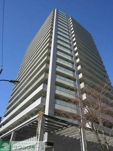 ル・サンクアイリスタワー