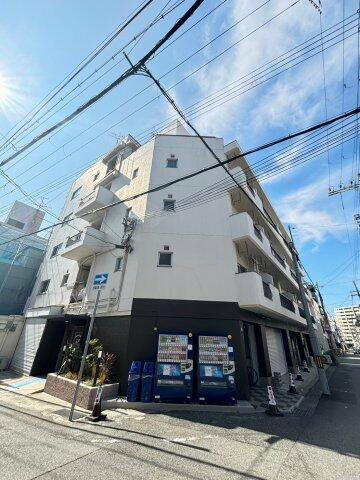 兵庫県神戸市中央区二宮町１丁目 7階建