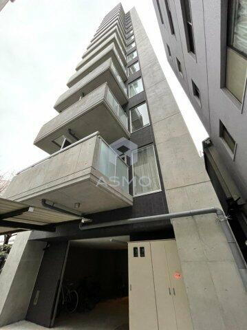 大阪府大阪市北区豊崎４丁目 築8年11ヶ月 15階建