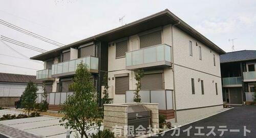 西脇市西脇（シャーメゾン　ファインフェスキュー）