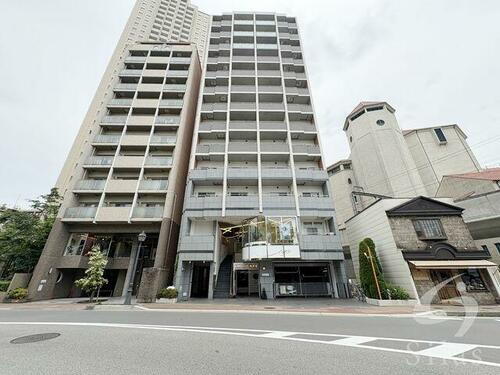 兵庫県宝塚市武庫川町 築17年4ヶ月 13階建