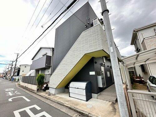 大阪府堺市西区鳳北町４丁 賃貸アパート
