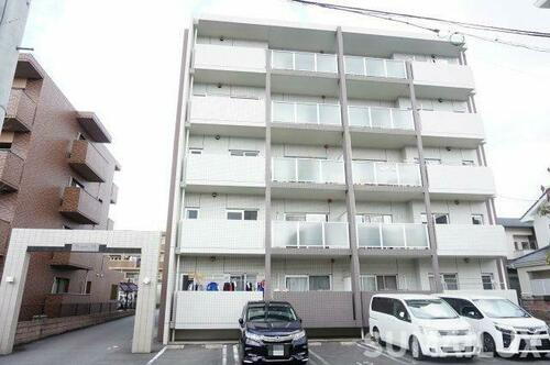 熊本県熊本市中央区帯山３丁目 5階建