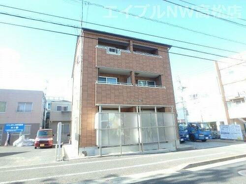 香川県高松市藤塚町２丁目 賃貸アパート