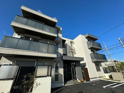 大阪府守口市高瀬町３丁目 築2年3ヶ月 3階建