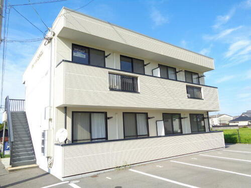 愛媛県新居浜市宇高町１丁目 賃貸アパート